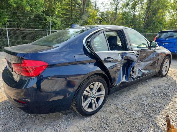 2017 BMW 330