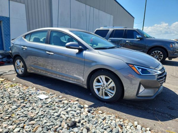 2019 HYUNDAI ELANTRA