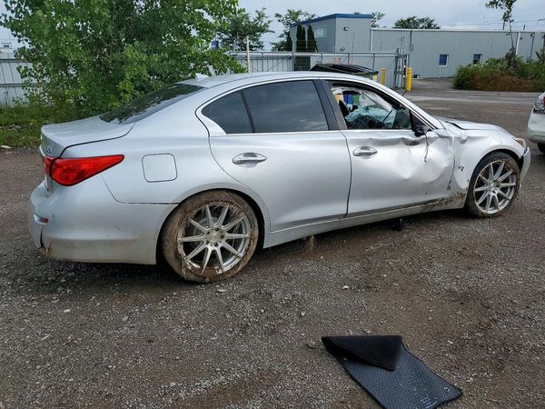 2017 INFINITI Q50