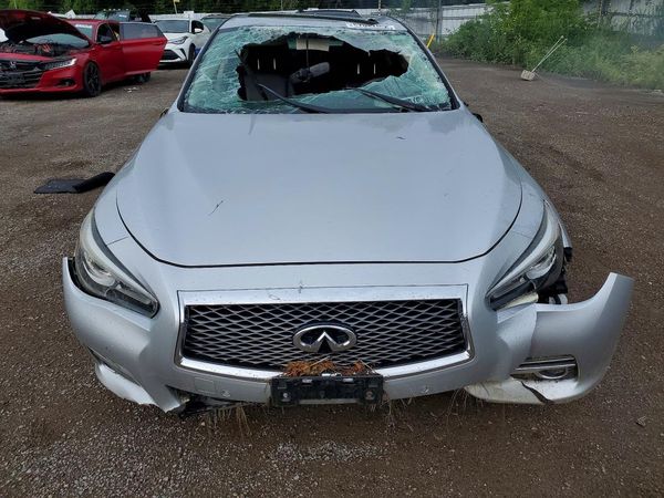 2017 INFINITI Q50
