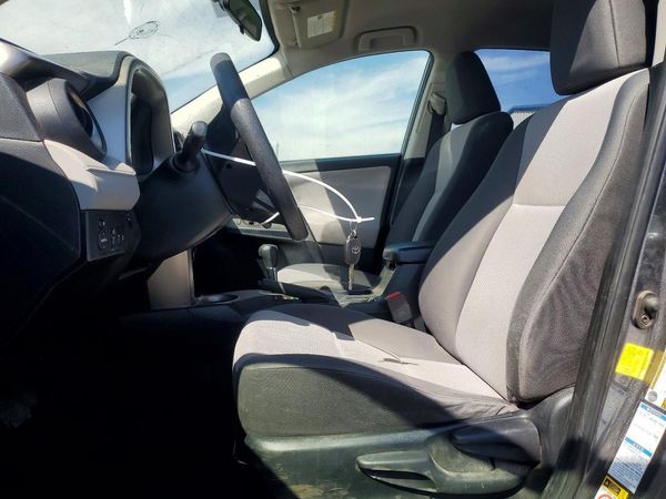 2015 TOYOTA RAV4 LE (X Grade)