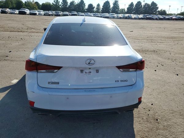 2019 LEXUS IS 300