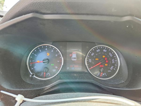 2019 TOYOTA RAV4 XLE Premium — ODOM