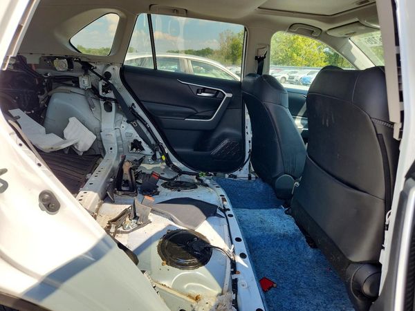 2019 TOYOTA RAV4 XLE Premium — PSRS