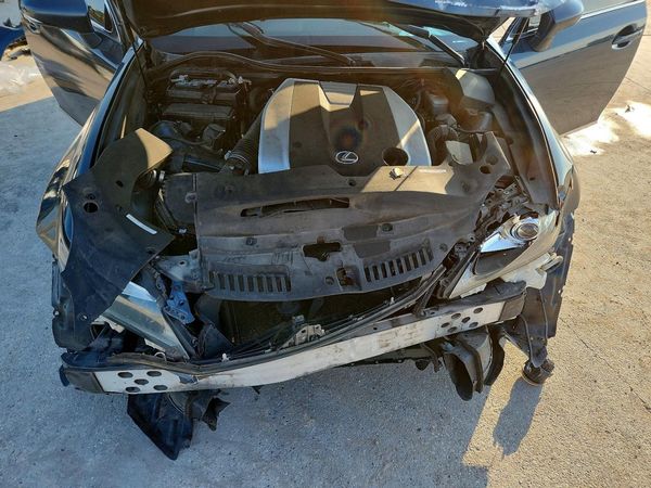 2015 LEXUS GS350 350 — Engine bay