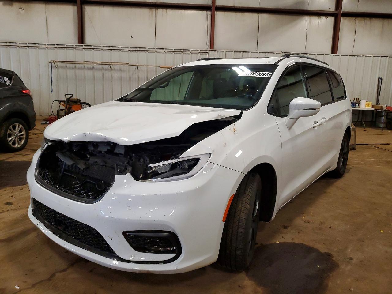 2021 CHRYSLER PACIFICA