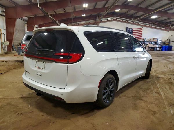 2021 CHRYSLER PACIFICA