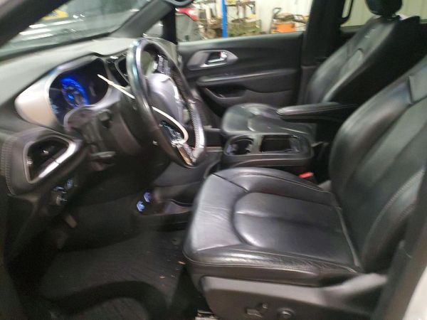 2021 CHRYSLER PACIFICA