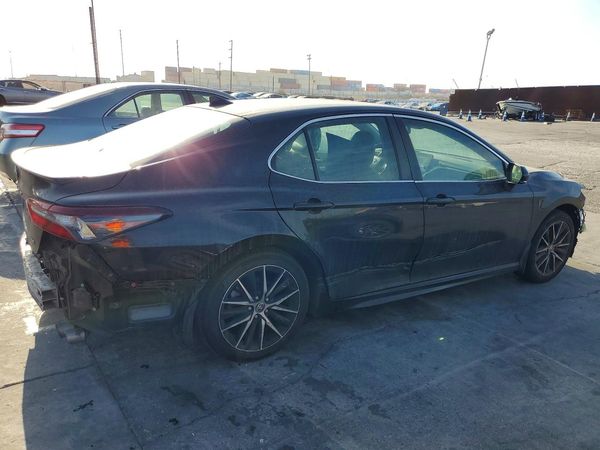 2022 TOYOTA CAMRY