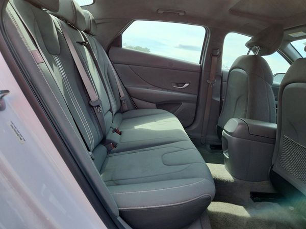 2025 HYUNDAI ELANTRA SEL Convenience — PSRS