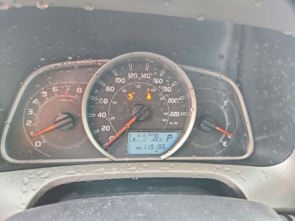 2015 TOYOTA RAV4 LE (X Grade)