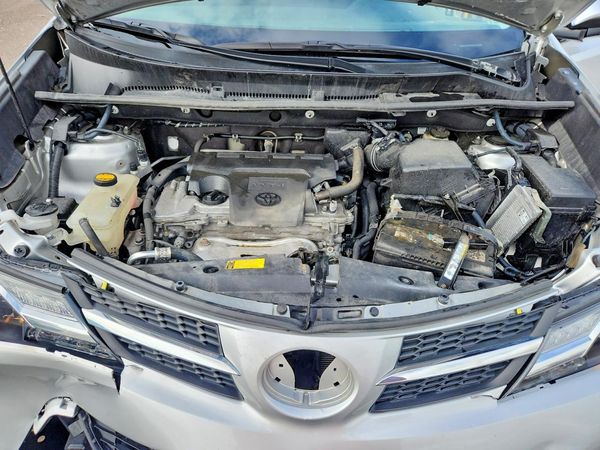 2015 TOYOTA RAV4 LE (X Grade)