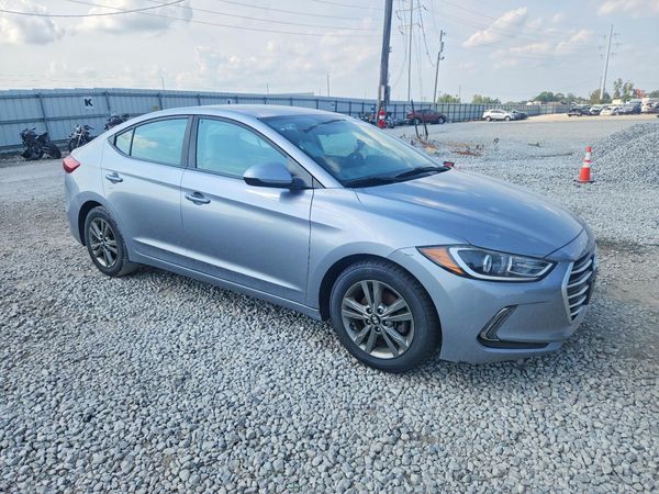 2017 HYUNDAI ELANTRA — Passenger 3/4