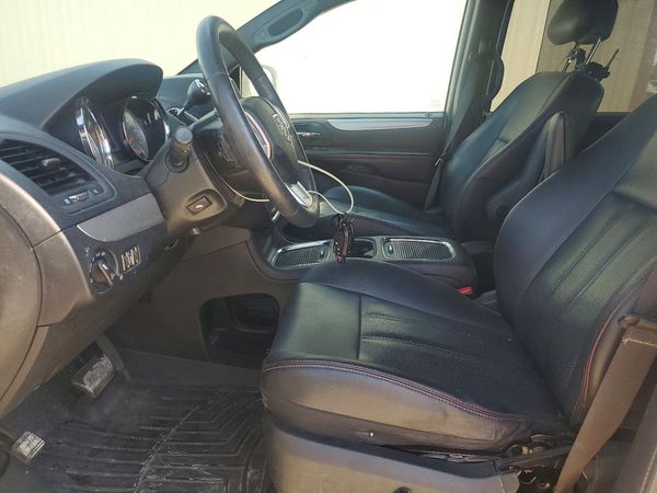 2014 DODGE GRAND CARAVAN R/T — DENT