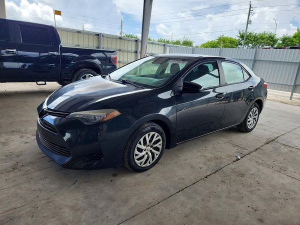 2018 TOYOTA COROLLA