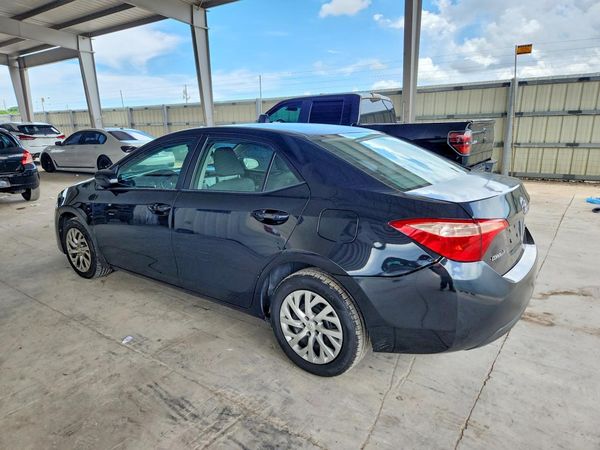 2018 TOYOTA COROLLA
