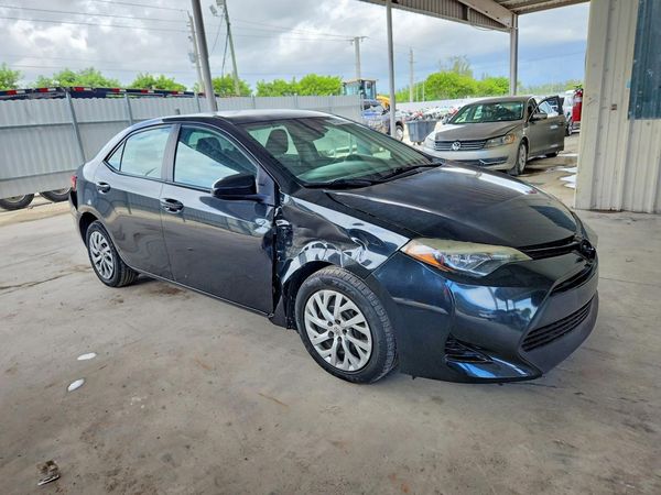 2018 TOYOTA COROLLA