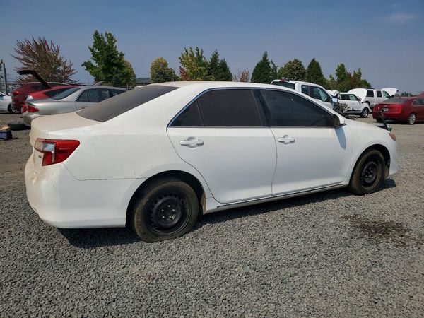 2013 TOYOTA CAMRY