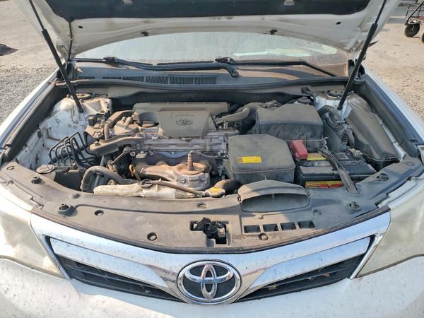 2013 TOYOTA CAMRY
