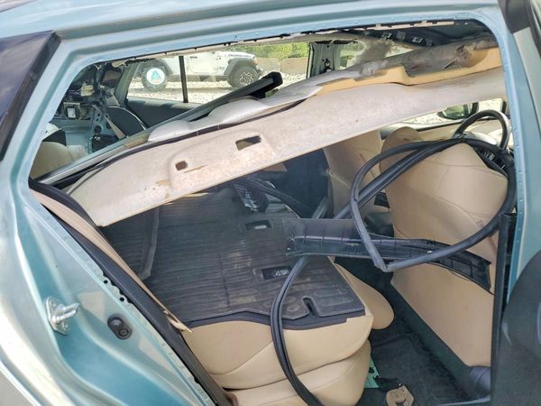 2019 TOYOTA PRIUS LE/XLE — PSRS