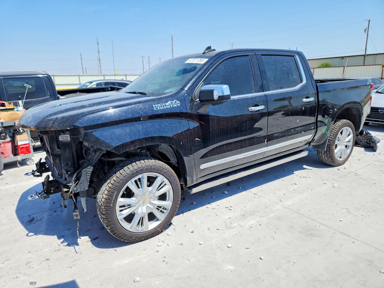 2023 CHEVROLET SILVERADO High Country — Front 3/4