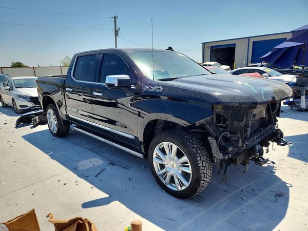 2023 CHEVROLET SILVERADO High Country — Passenger 3/4