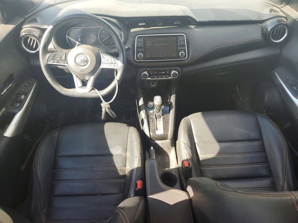 2020 NISSAN KICKS