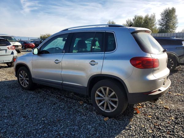 2017 VOLKSWAGEN TIGUAN Wolfsburg — DSRA