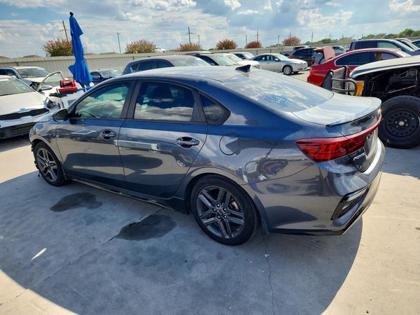 2021 KIA FORTE