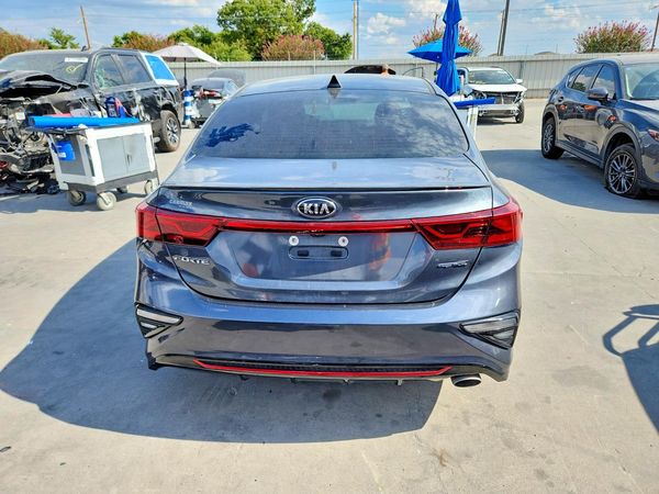 2021 KIA FORTE