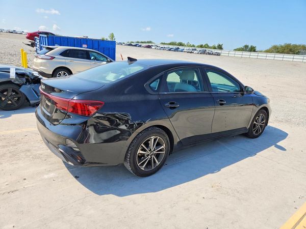 2022 KIA FORTE