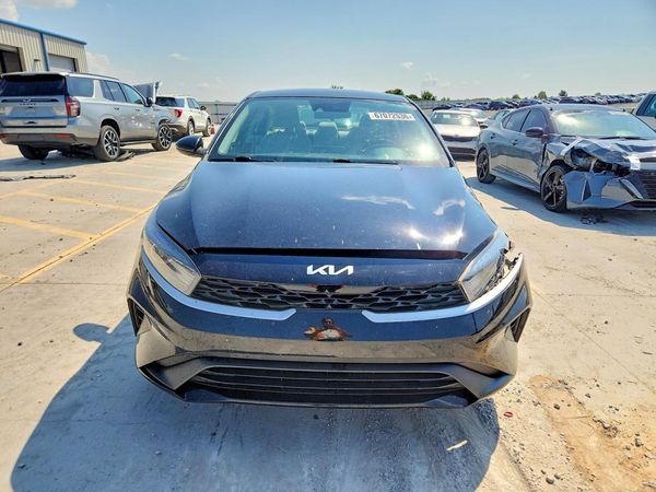 2022 KIA FORTE