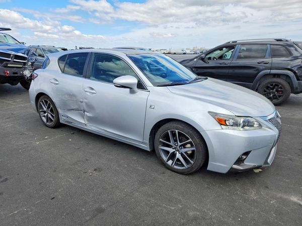 2015 LEXUS CT 200h