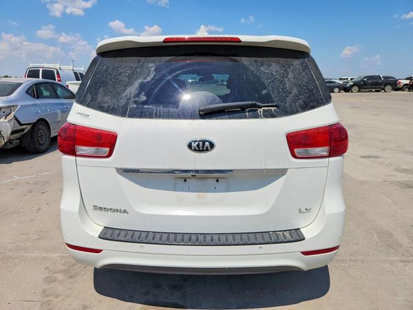 2016 KIA SEDONA LX - Middle-low