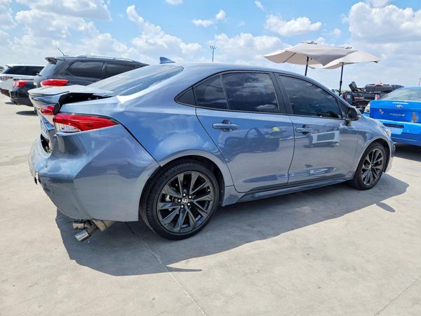 2024 TOYOTA COROLLA
