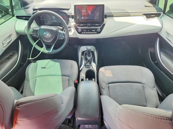 2024 TOYOTA COROLLA