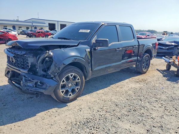 2025 FORD F150