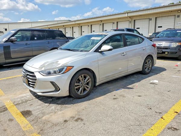 2017 HYUNDAI ELANTRA