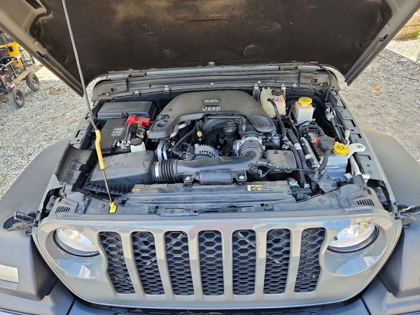 2021 JEEP GLADIATOR
