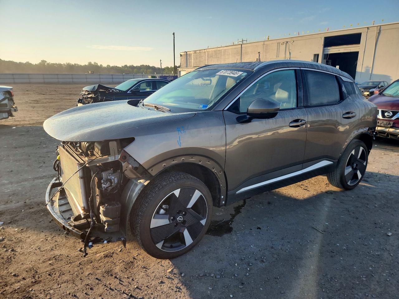 2025 NISSAN KICKS SR