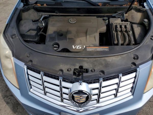 2013 CADILLAC SRX Luxury