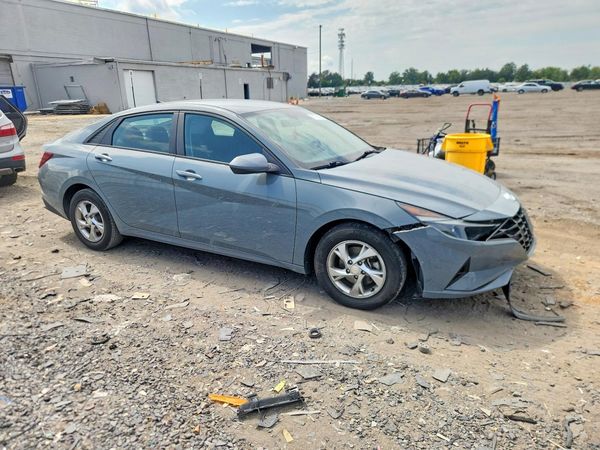 2021 HYUNDAI ELANTRA SE