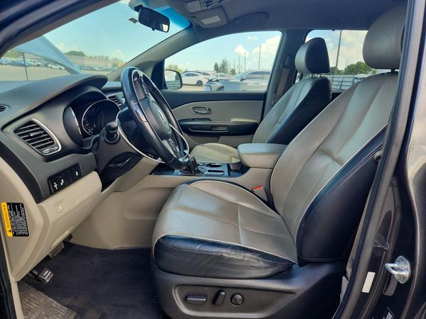2020 KIA SEDONA