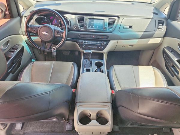 2020 KIA SEDONA