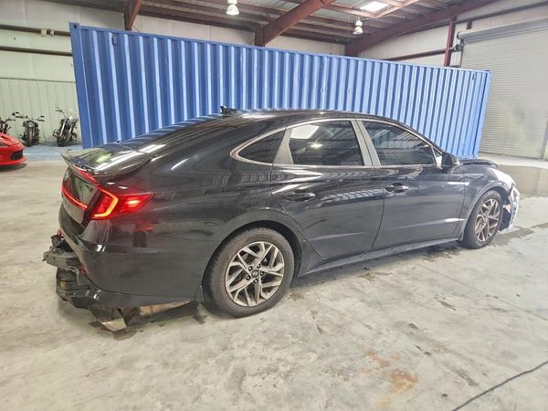 2021 HYUNDAI SONATA