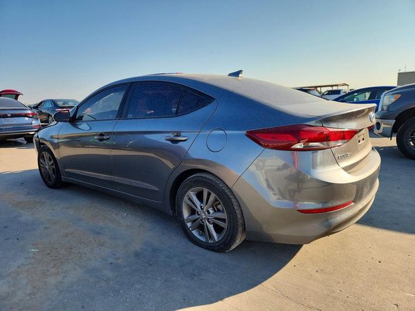 2018 HYUNDAI ELANTRA