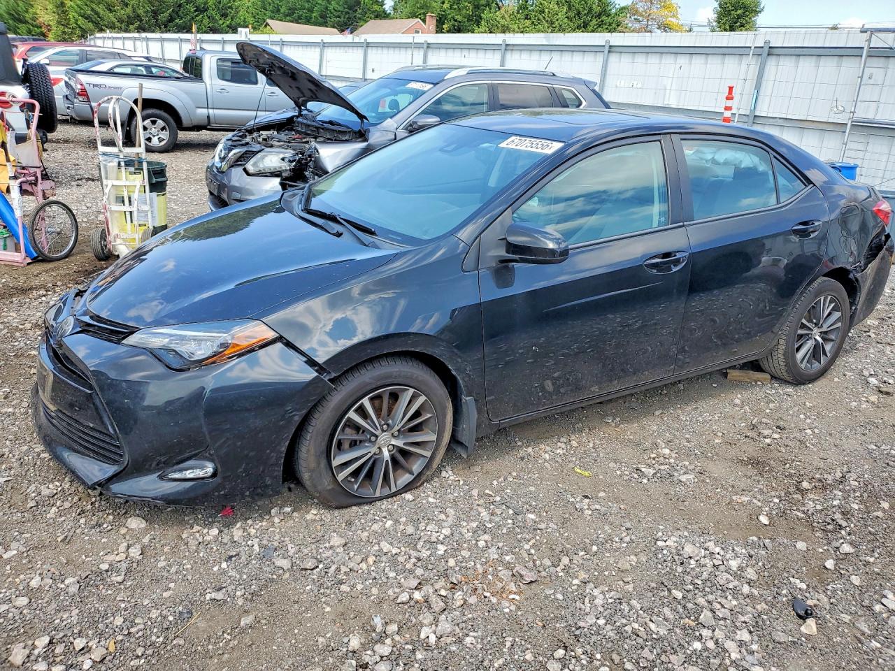 2017 TOYOTA COROLLA