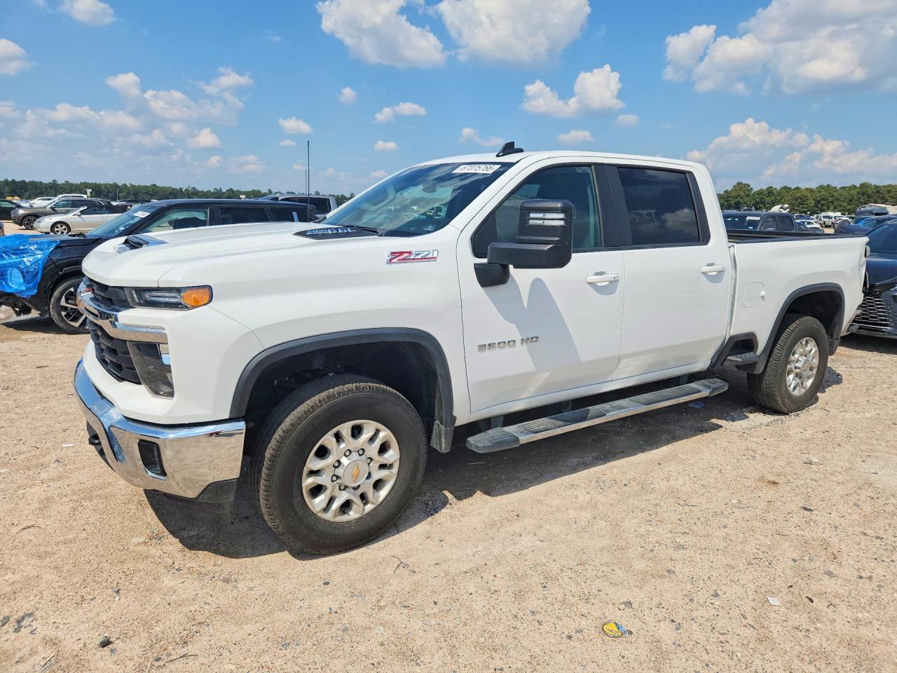 2026 CHEVROLET SILVERADO LT