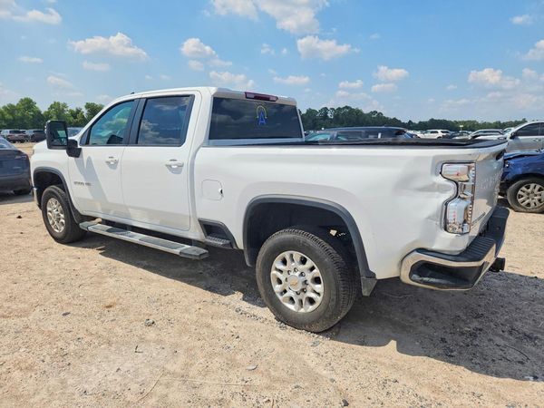 2026 CHEVROLET SILVERADO LT