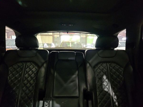 2020 AUDI SQ7 quattro Prestige